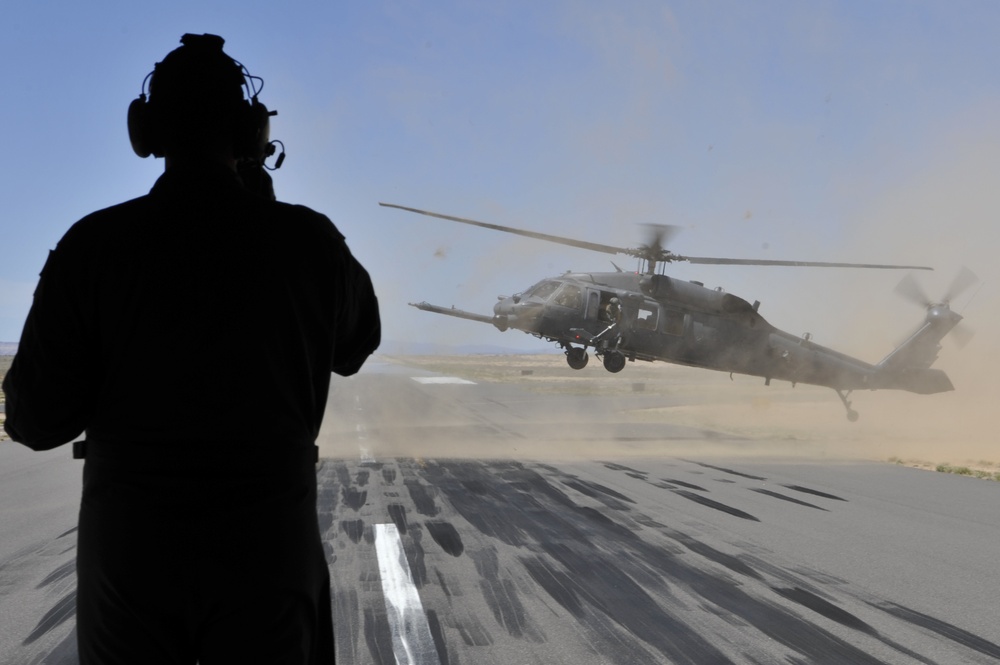 The 58th Special Operations Wing trains over New Mexico skies