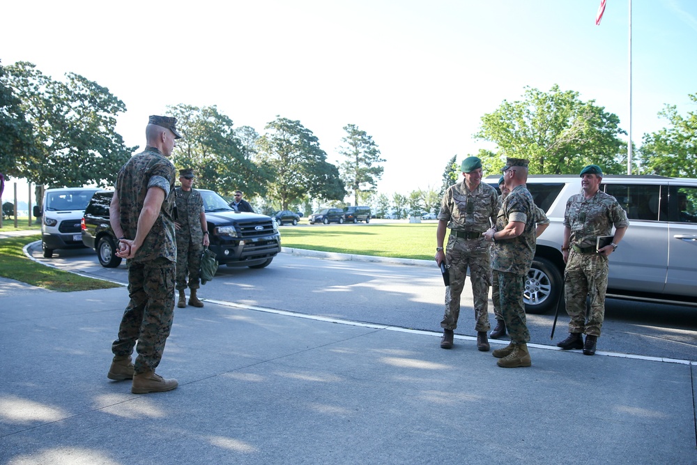 Commandant General UK Royal Marines visit Camp Lejeune