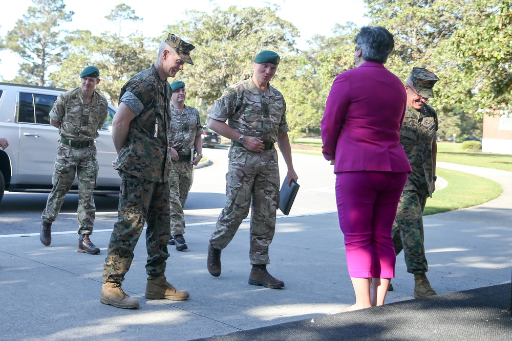 Commandant General UK Royal Marines visit Camp Lejeune