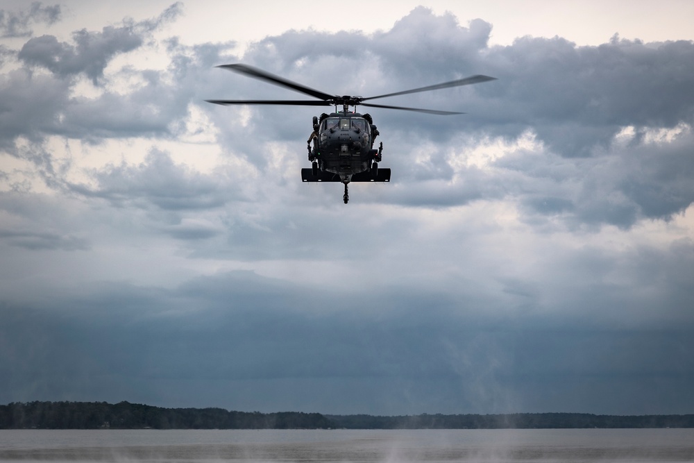Rescue squadrons tether ducks, sharpen skills