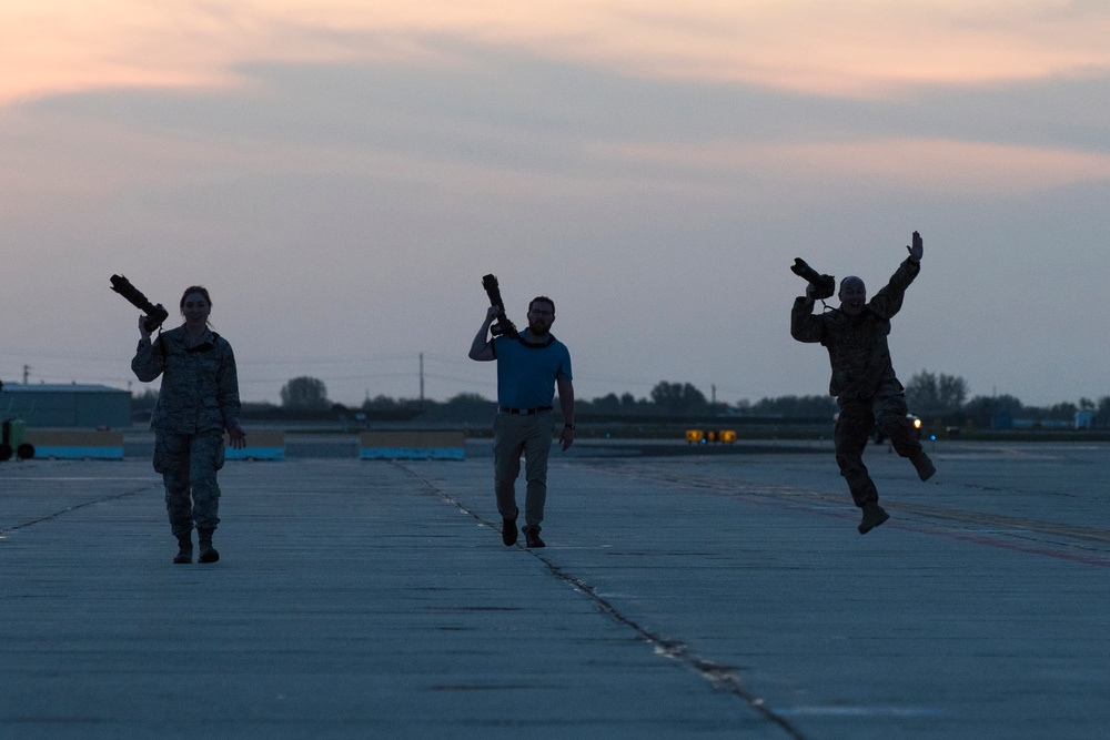 Idaho Air National Guard hosts F-18s for training with A-10s at Gowen Field