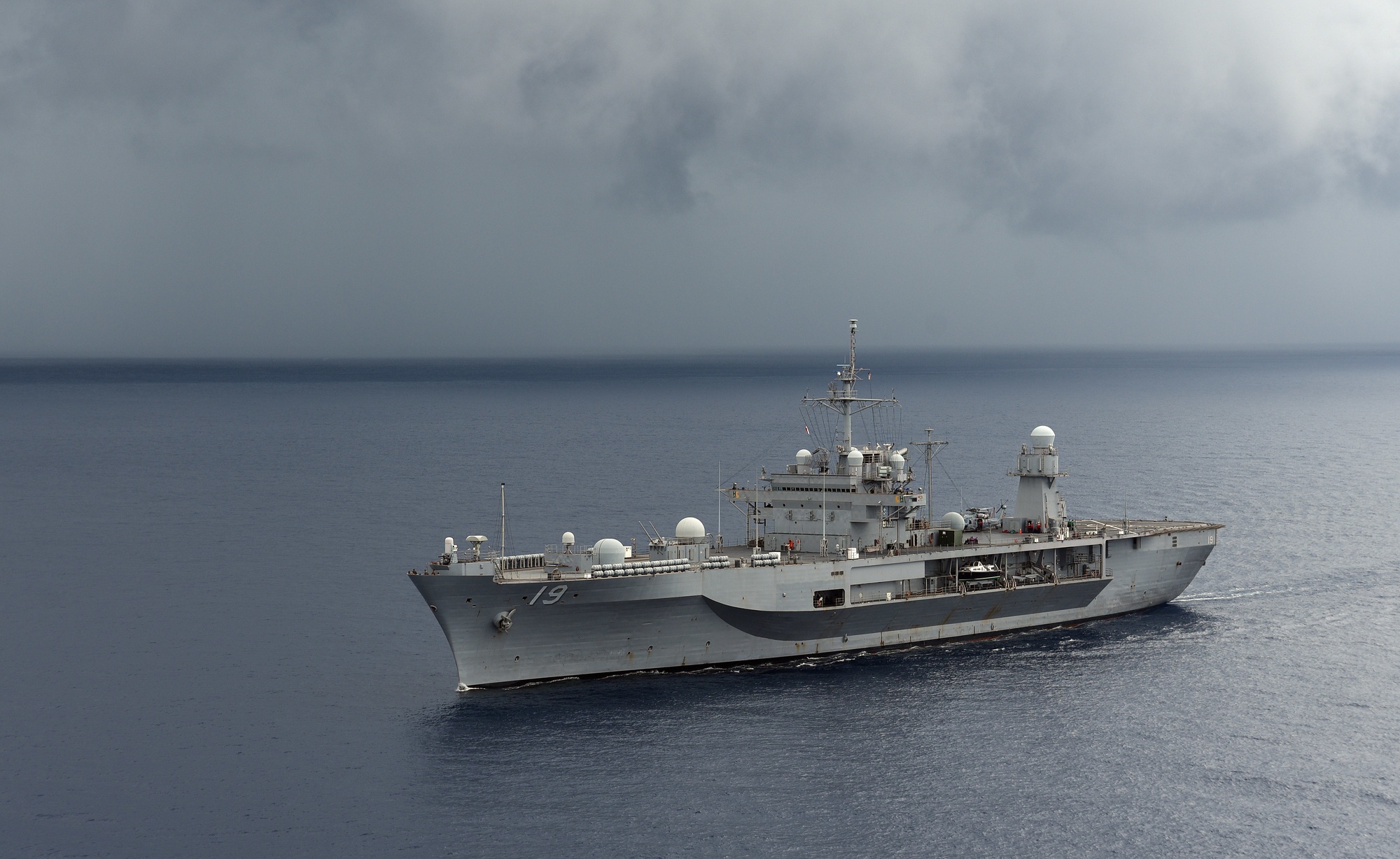 DVIDS - Images - U.S. 7th Fleet flagship USS Blue Ridge (LCC 19) Conducts  Operations in South China Sea [Image 9 of 9]