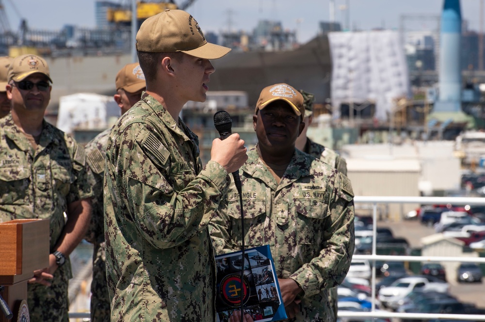 Bonhomme Richard Sailor Recognized for Heroic Action