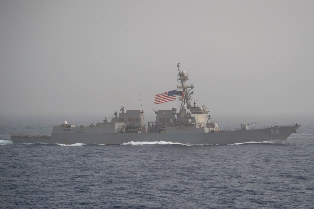 USS Bainbridge Underway