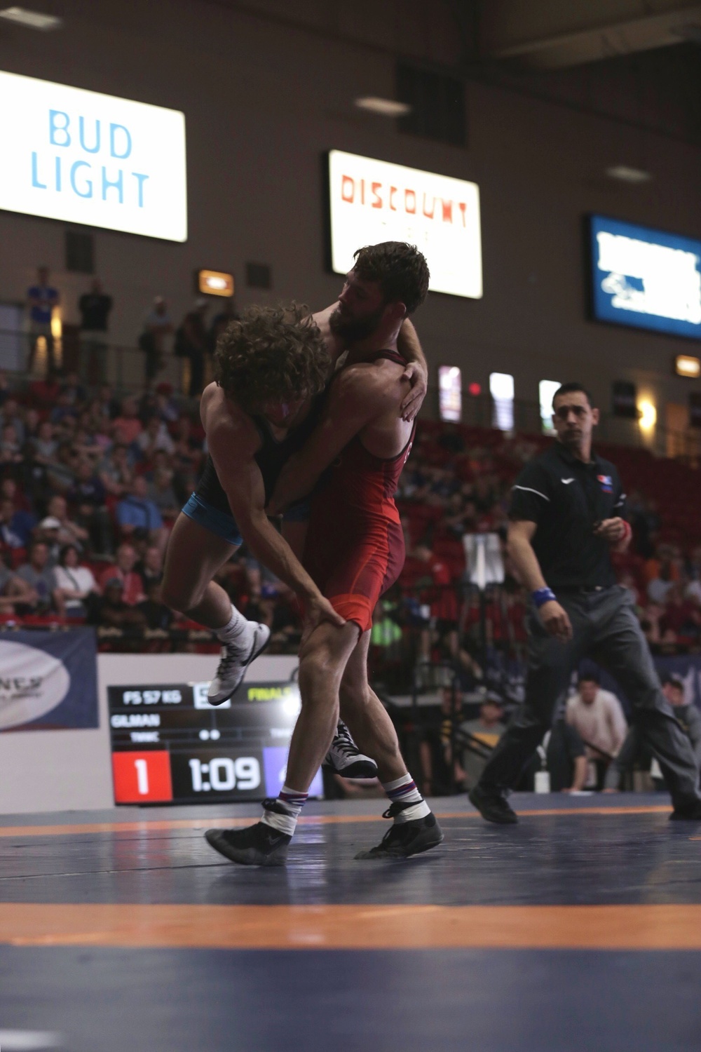 Marines support wrestlers at US Open Championships