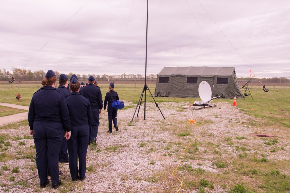 Cadets tour base