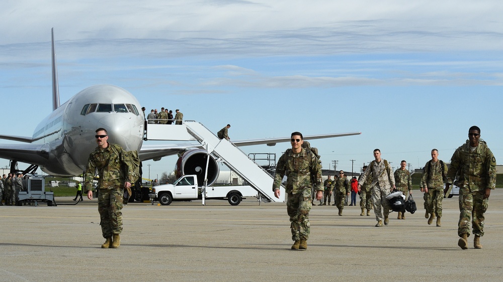 Hill Airmen return from Middle East deployment