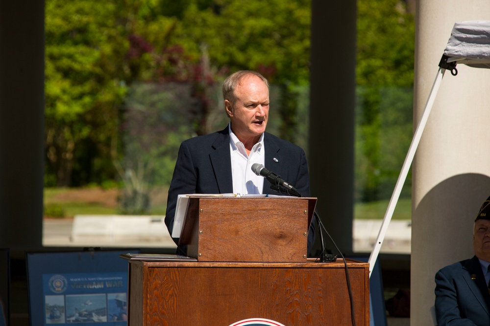 Vietnam veterans honored during ceremony at Lejeune Memorial Gardens