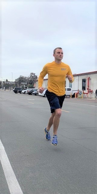 Space and Naval Warfare Systems Command (SPAWAR) Reserve Detachment 119 Conducts Physical Readiness Test