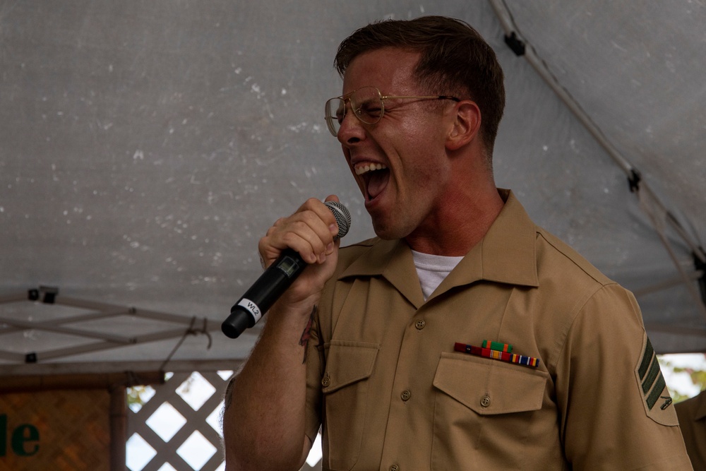 MARFORPAC band performs in "I Love Kailua Festival"