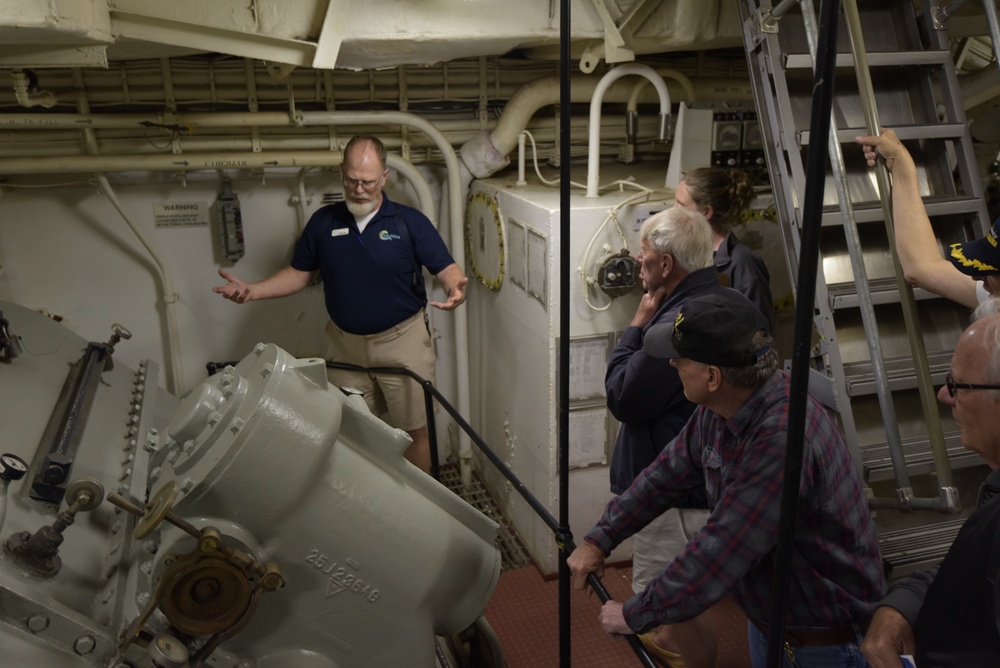 Reduction gear spaces aboard the Battleship Wisconsin