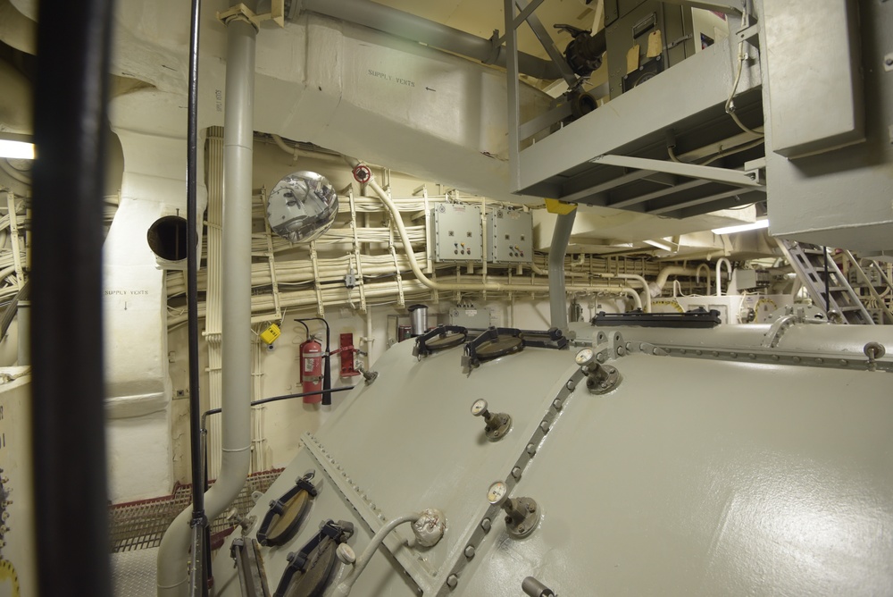 Reduction gear spaces aboard the Battleship Wisconsin