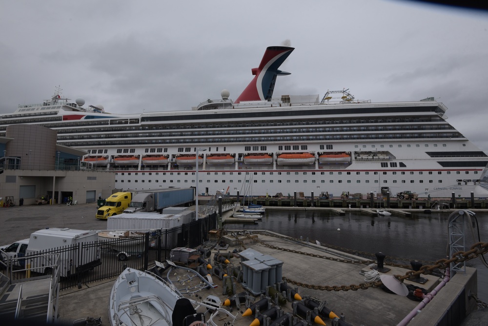 Carnival Sunrise