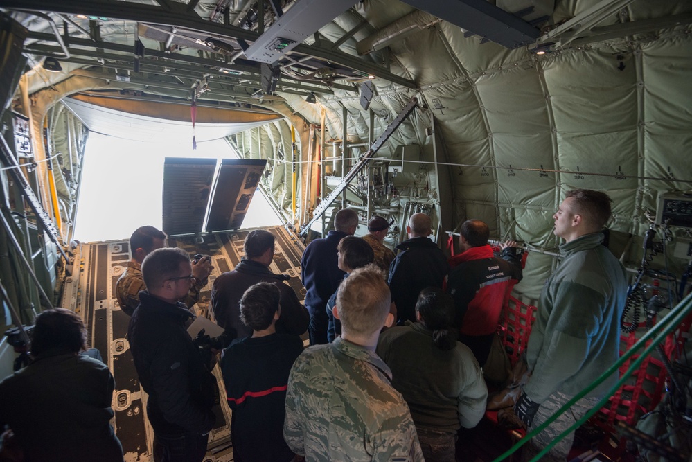 424th ABS Fire Department invites Belgian Firefighters for C-130 Training