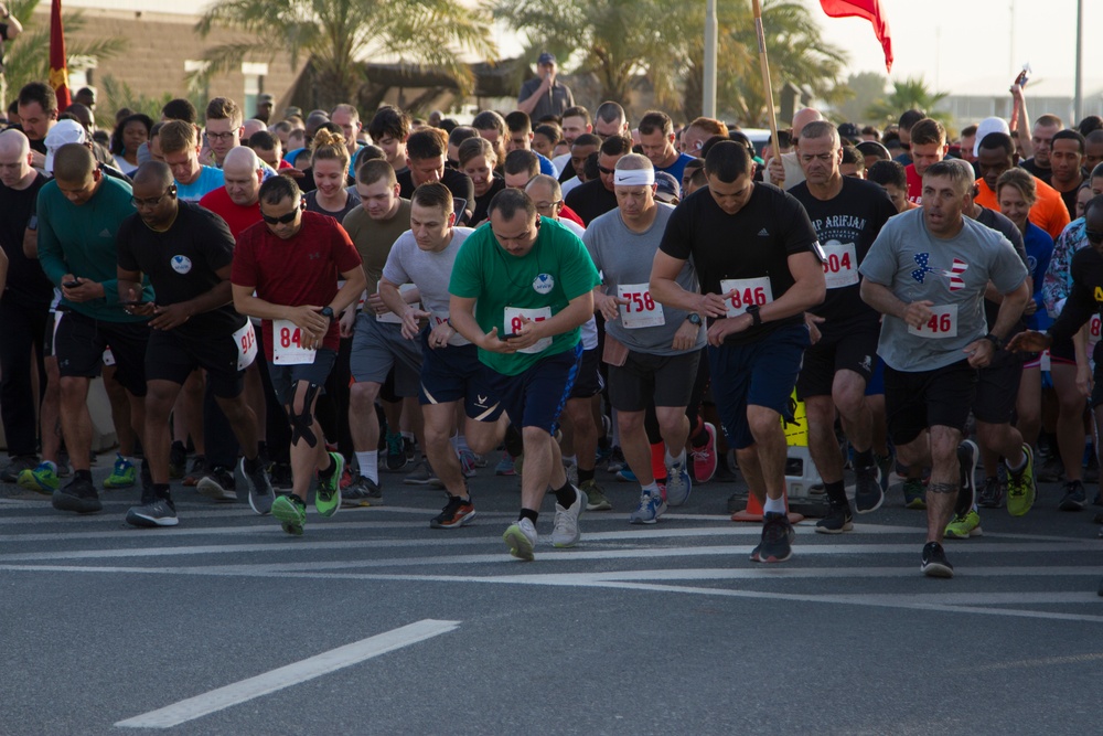 Soldiers Celebrate Army Reserve 111th Birthday