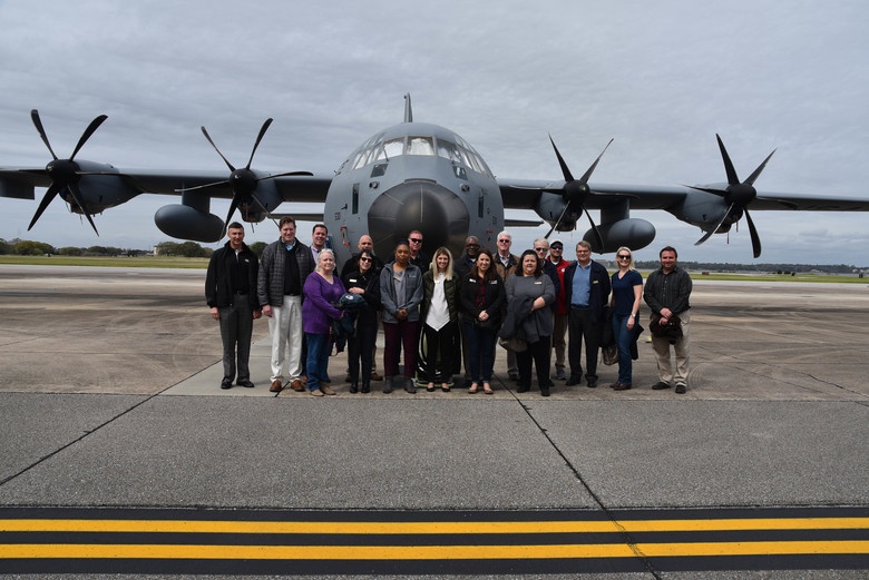 Wing provides civic leaders insight into Air Force Reserve mission