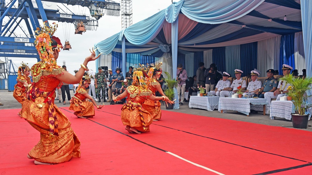 Indonesian Navy Hosts 7th Fleet/Blue Ridge Team for Welcoming Ceremony in Jakarta