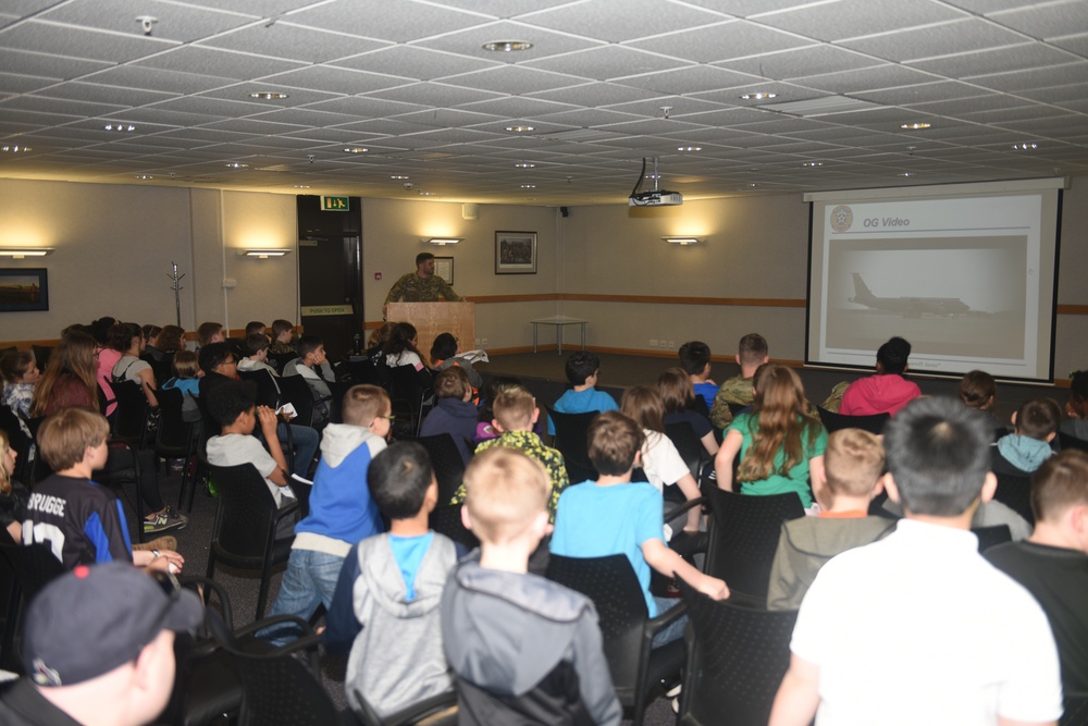 Camp KUDOS kids learn about deployments