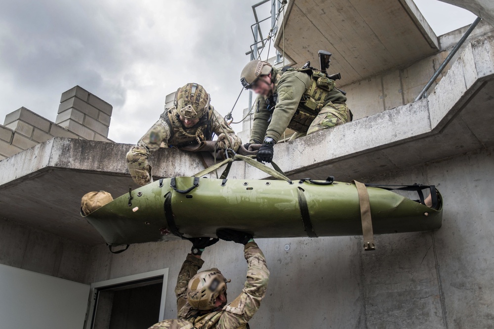 International Special Training Centre offers elite NATO SOF combat medical course