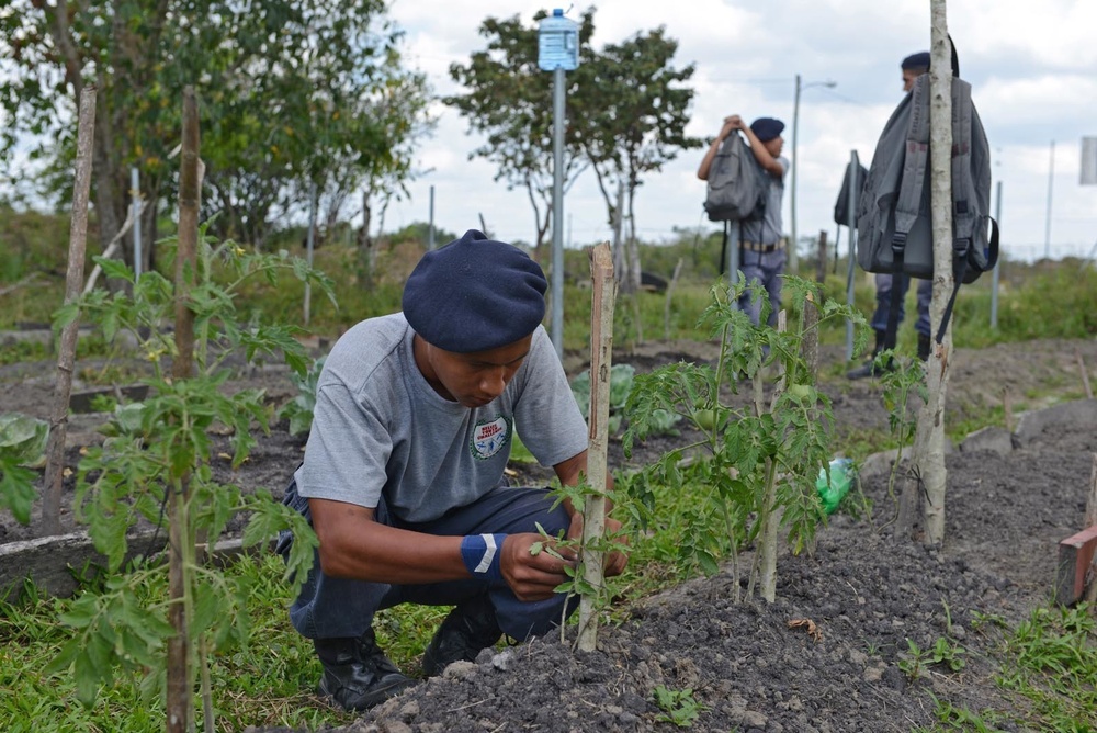 La. Guard trains Belize Defence Force YCP Cadre