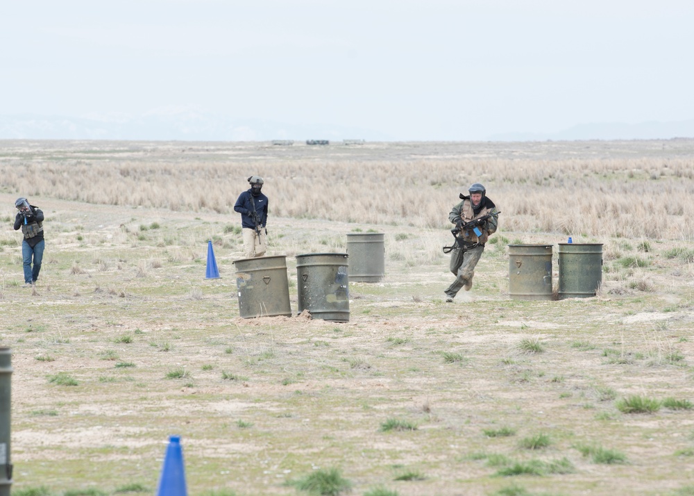 General Holmes visits Mountain Home Air Force Base