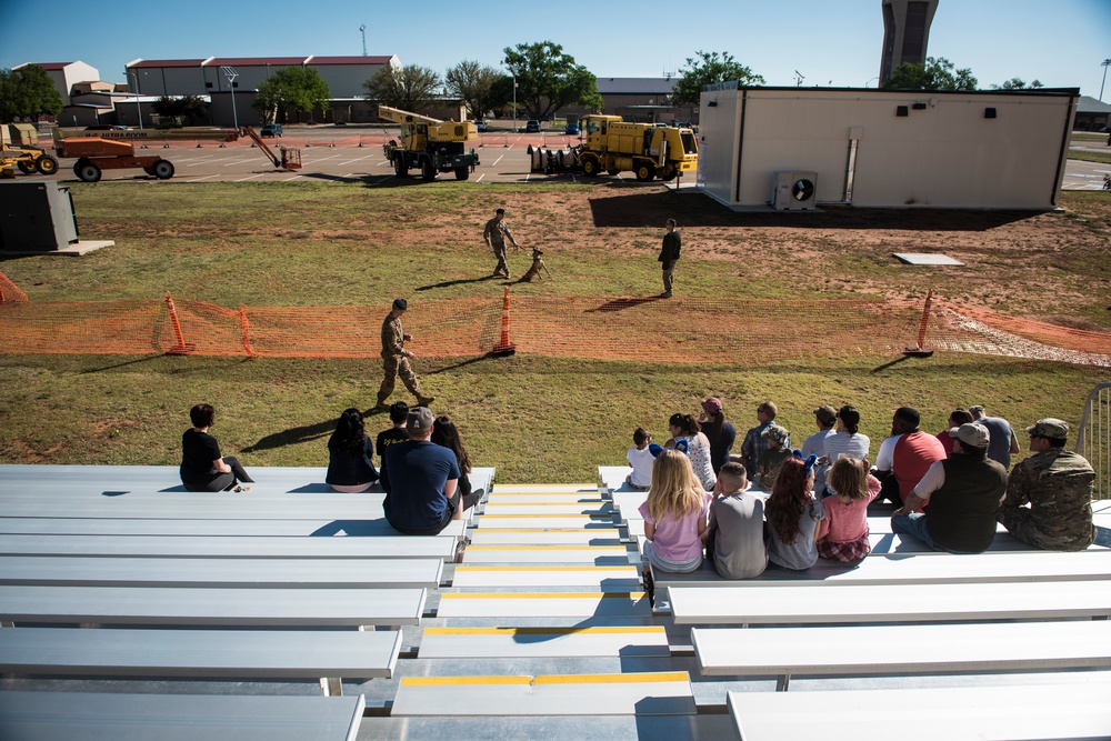 Cannon invites spouses to demonstrate base capabilities