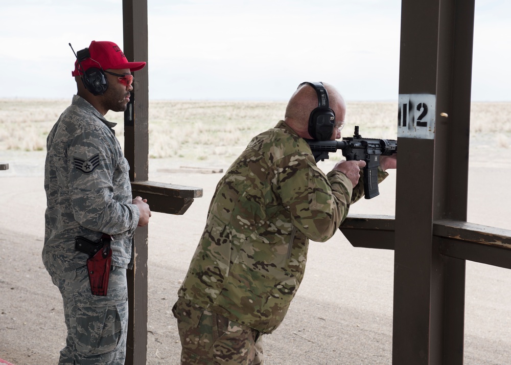 General Holmes visits Mountain Home Air Force Base