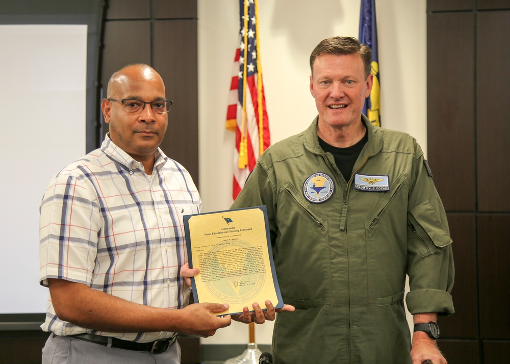 NETC Announces Staff Civilians, Sailor of the Quarter