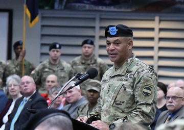 10th Mountain Division (LI) change of command ceremony