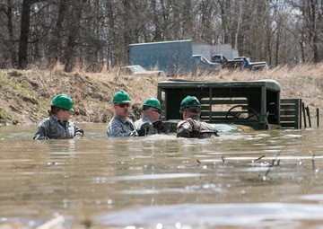 Wheeled Vehicle Recovery Course