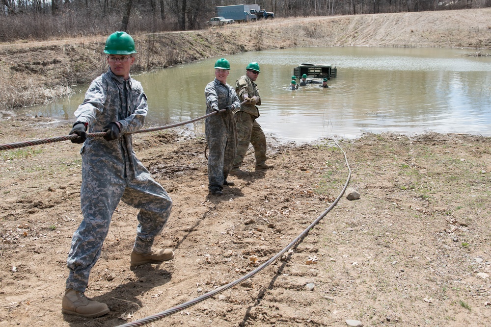 Wheeled Vehicle Recovery Course