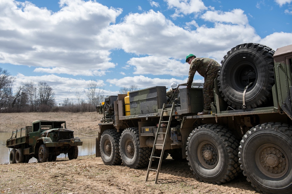 Wheeled Vehicle Recovery Course