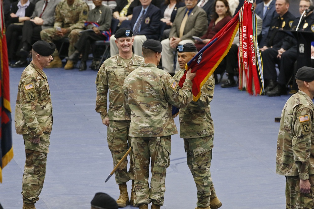 10th MTN DIV Change of Command