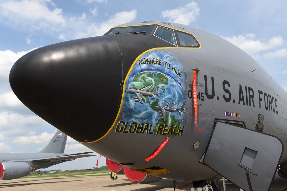 New 171st Nose Art: “Global Reach”