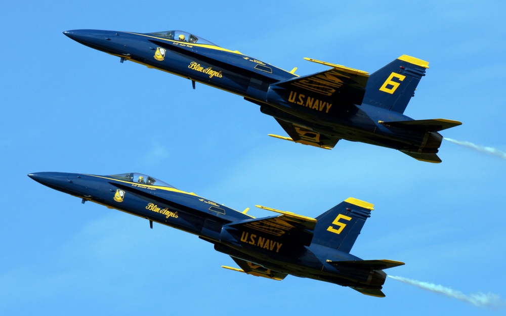 Blue Angels perform at MCAS Beaufort