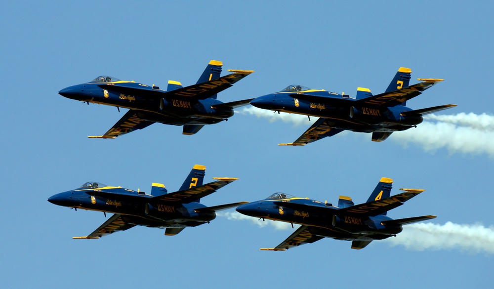 Blue Angels perform at MCAS Beaufort