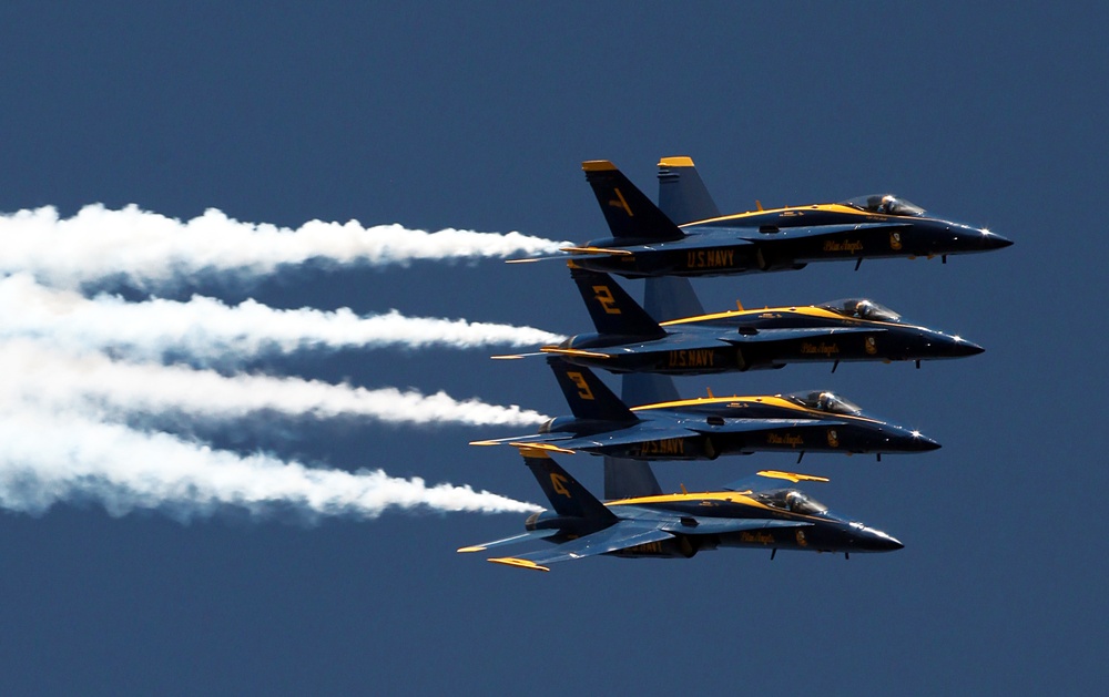 Blue Angels perform at MCAS Beaufort