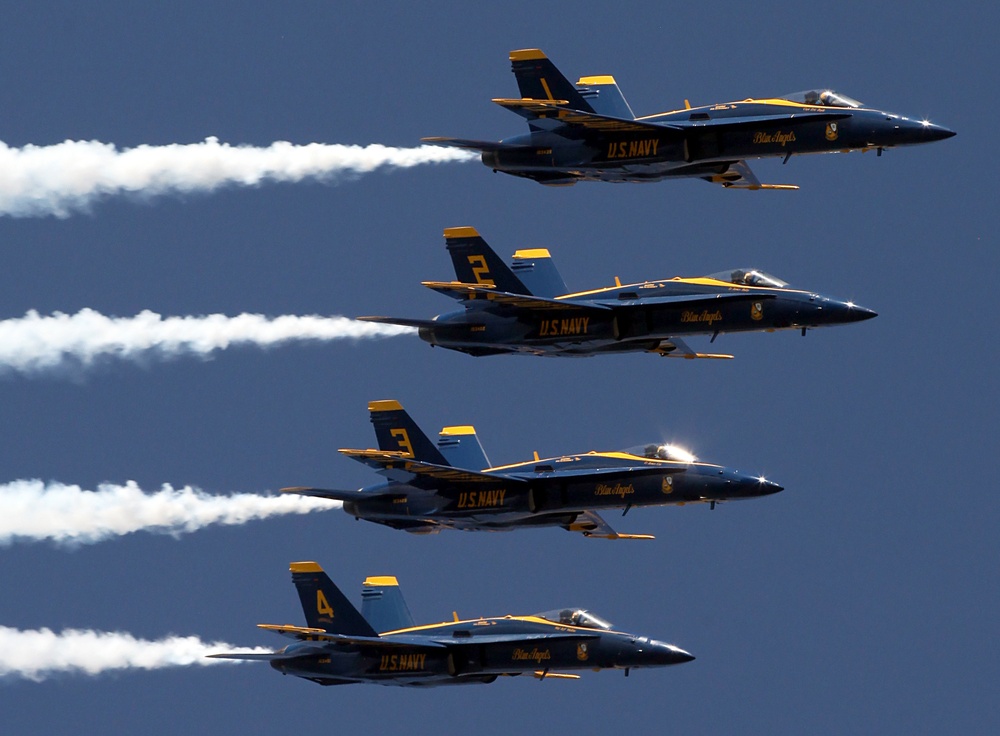 Blue Angels perform at MCAS Beaufort