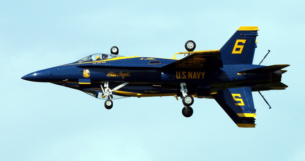 Blue Angels perform at MCAS Beaufort