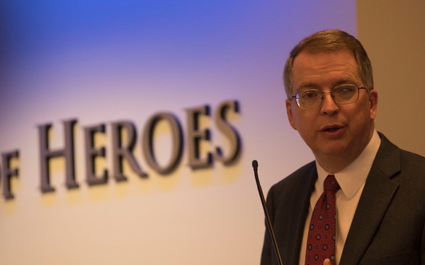 DoD Officials Present Inaugural DOD Gears of Government Awards