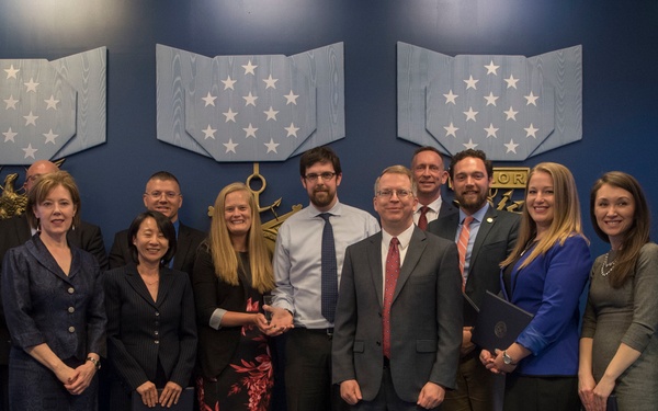 DoD Officials Present Inaugural DOD Gears of Government Awards