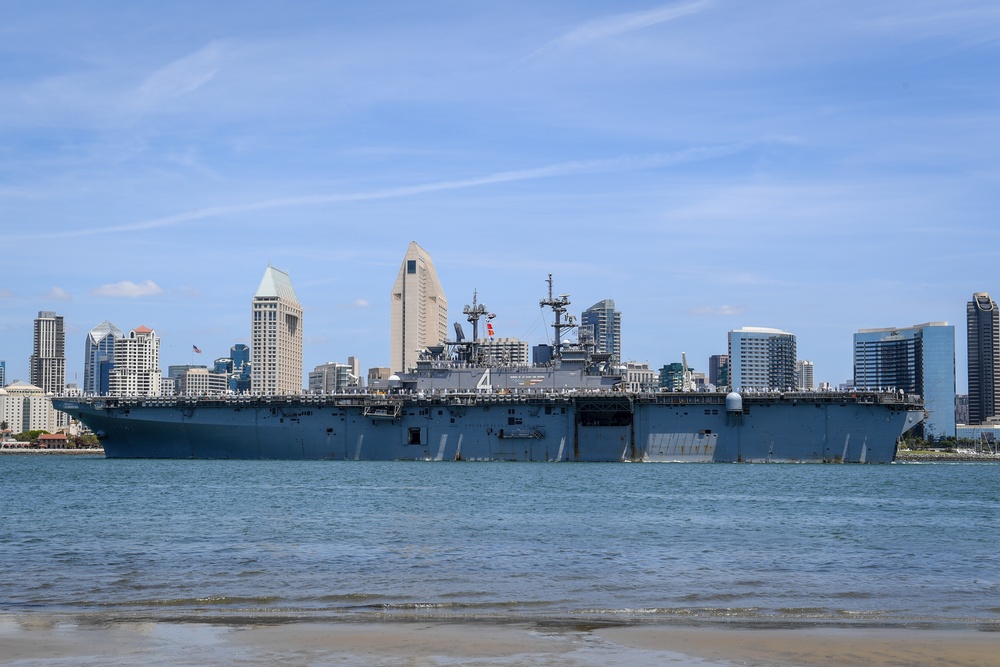 USS Boxer (LHD 4) Deploys