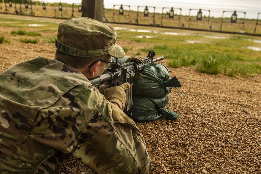 82nd Airborne Division Paratroopers complete day 2 of the 2019 Best CBRN Warrior Competition