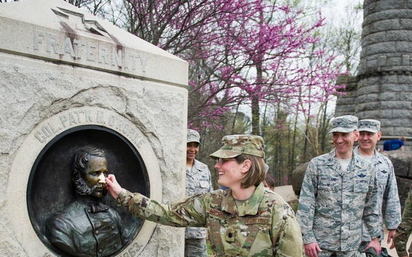 AFDW squadron commanders visit historic battlefield