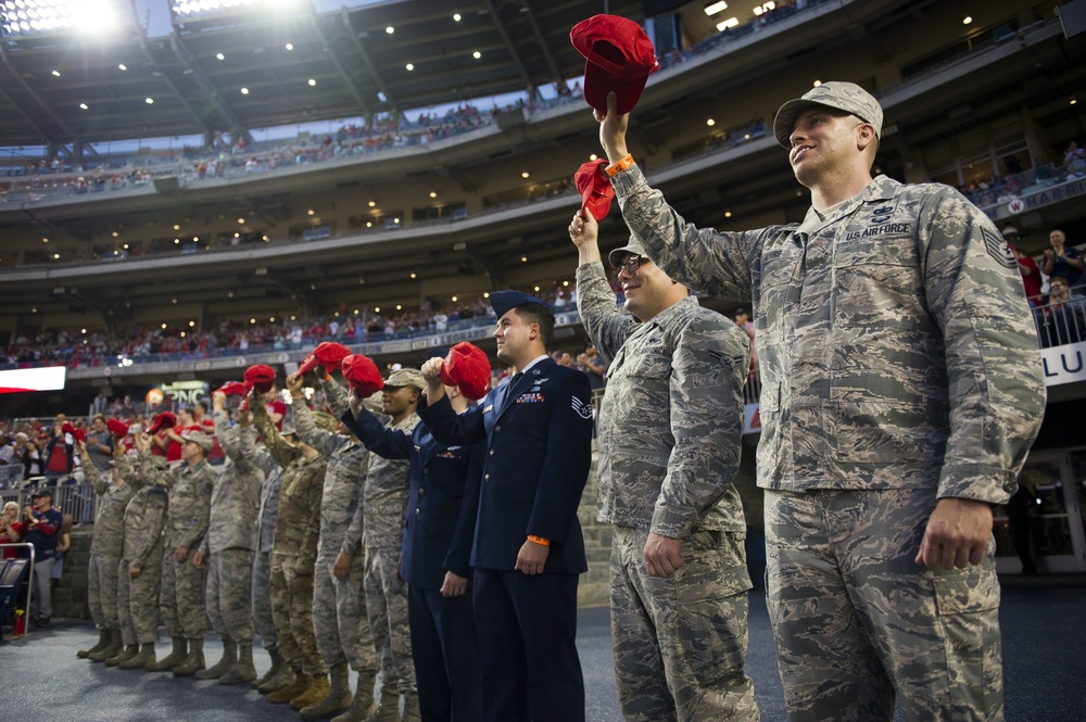 Washington Nationals salute AFDW Airmen