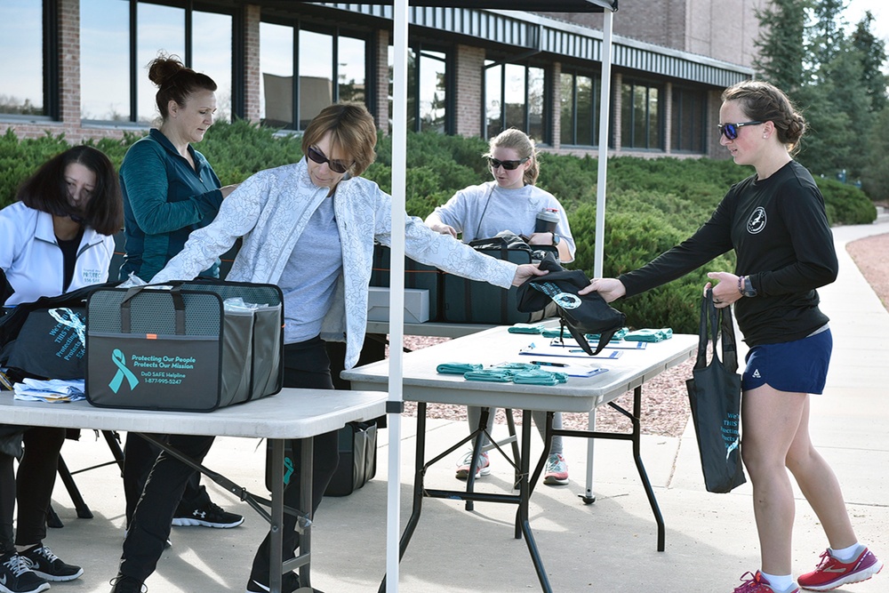 19-04-26 SAPR Walk-A-Lap