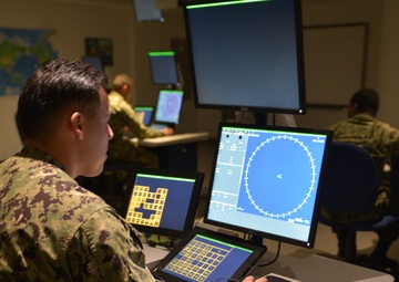 CSCSU Great Lakes Students in SSDS Lab at Operations Specialist "A" School