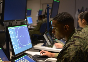 CSCSU Great Lakes Students in SSDS Lab at Operations Specialist "A" School