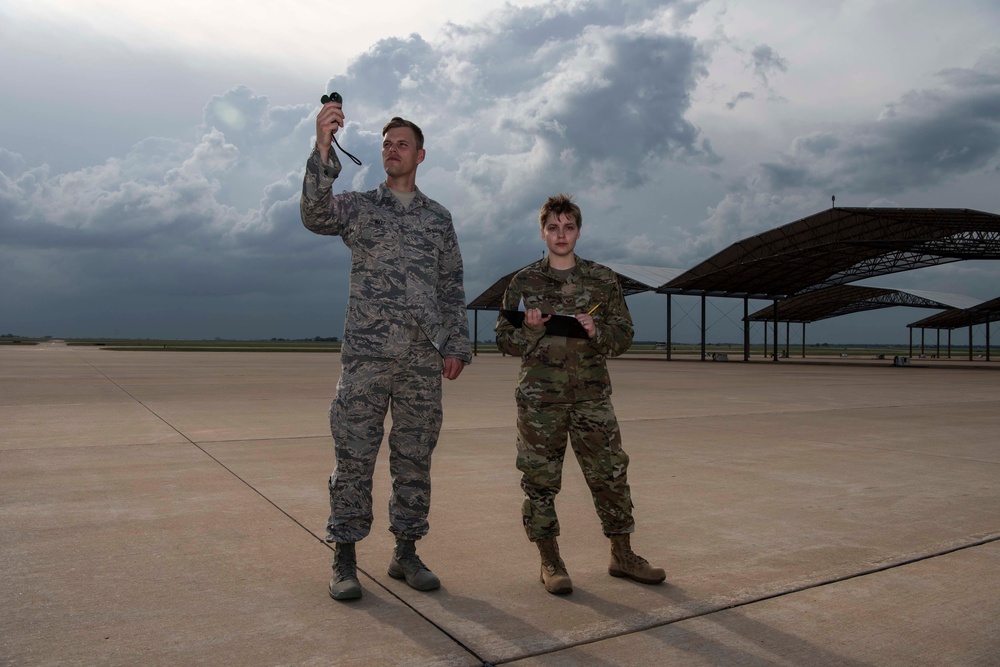 Airmen record weather data