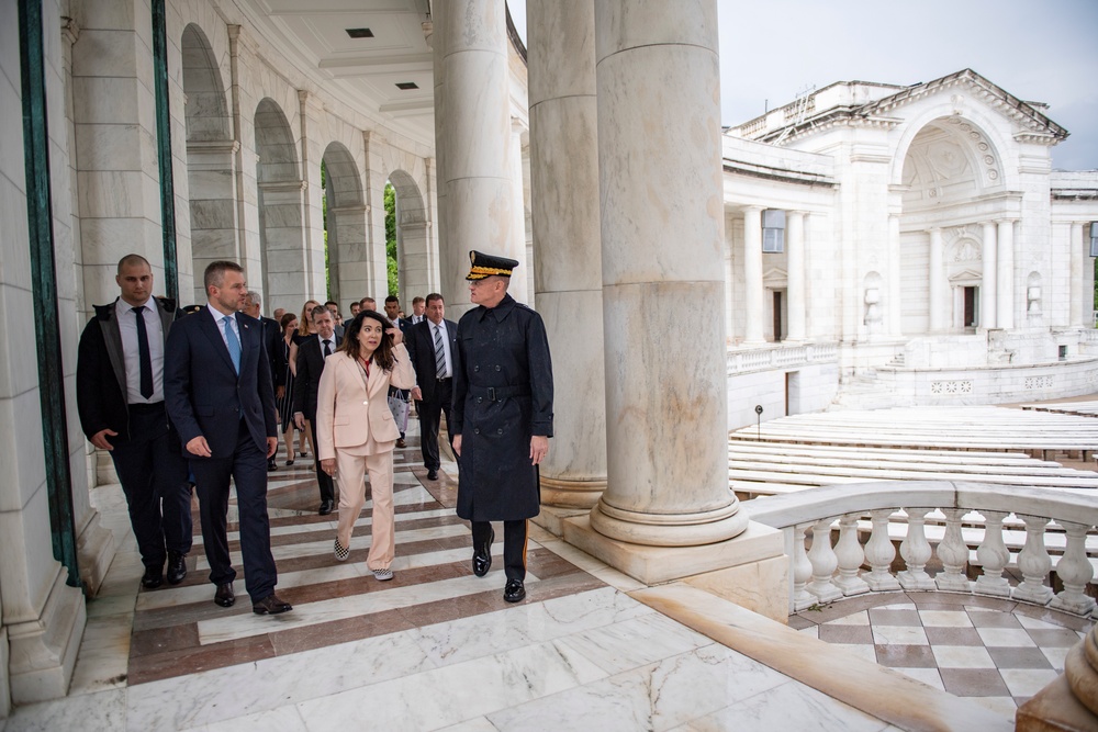 Prime Minister of Slovakia Peter Pellegrini Participates in a Wreath-Laying at the Tomb of the Unknown Soldier